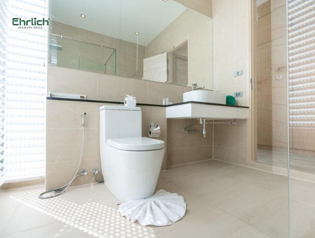 Phân biệt WC, Toilet, Restroom và Bathroom trong tiếng Anh
