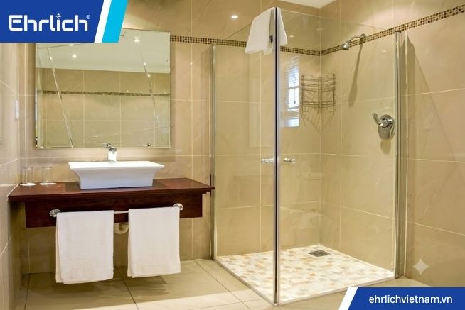 kích thước phòng tắm vách kính (3)